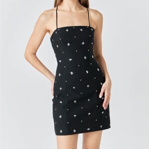ENDLESS ROSE
Women's Sequins Floral Embroidery Mini Dress